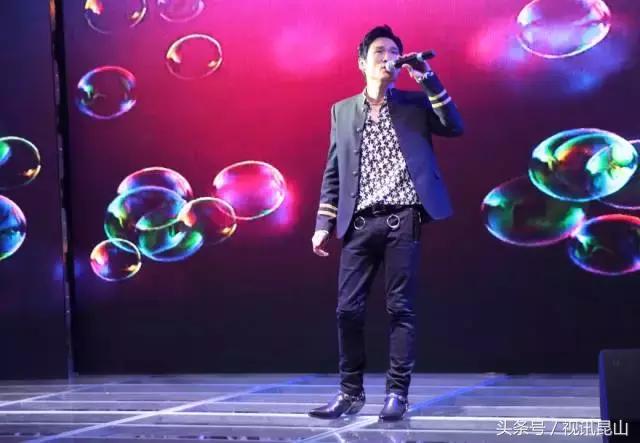 杜德伟出席活动视频,杜德伟密粉节