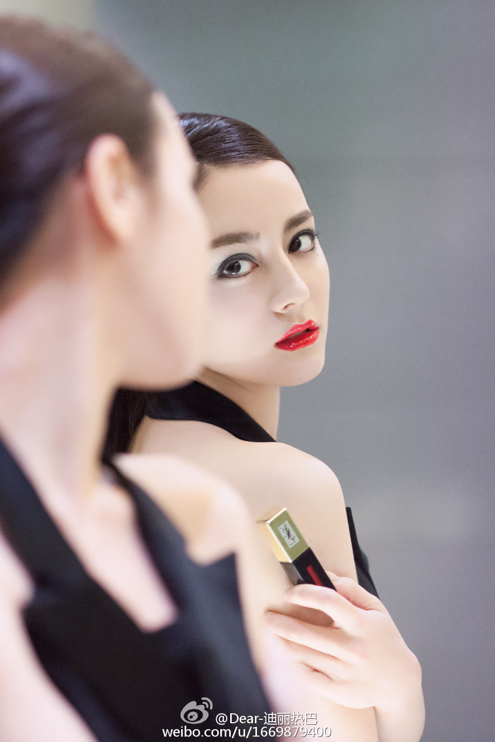 迪丽热巴19年精品购物指南 (迪丽热巴成新一代带货王)