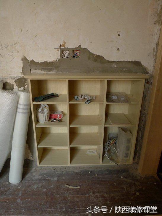 带天井的木头老房子,60平老房子一楼带院子