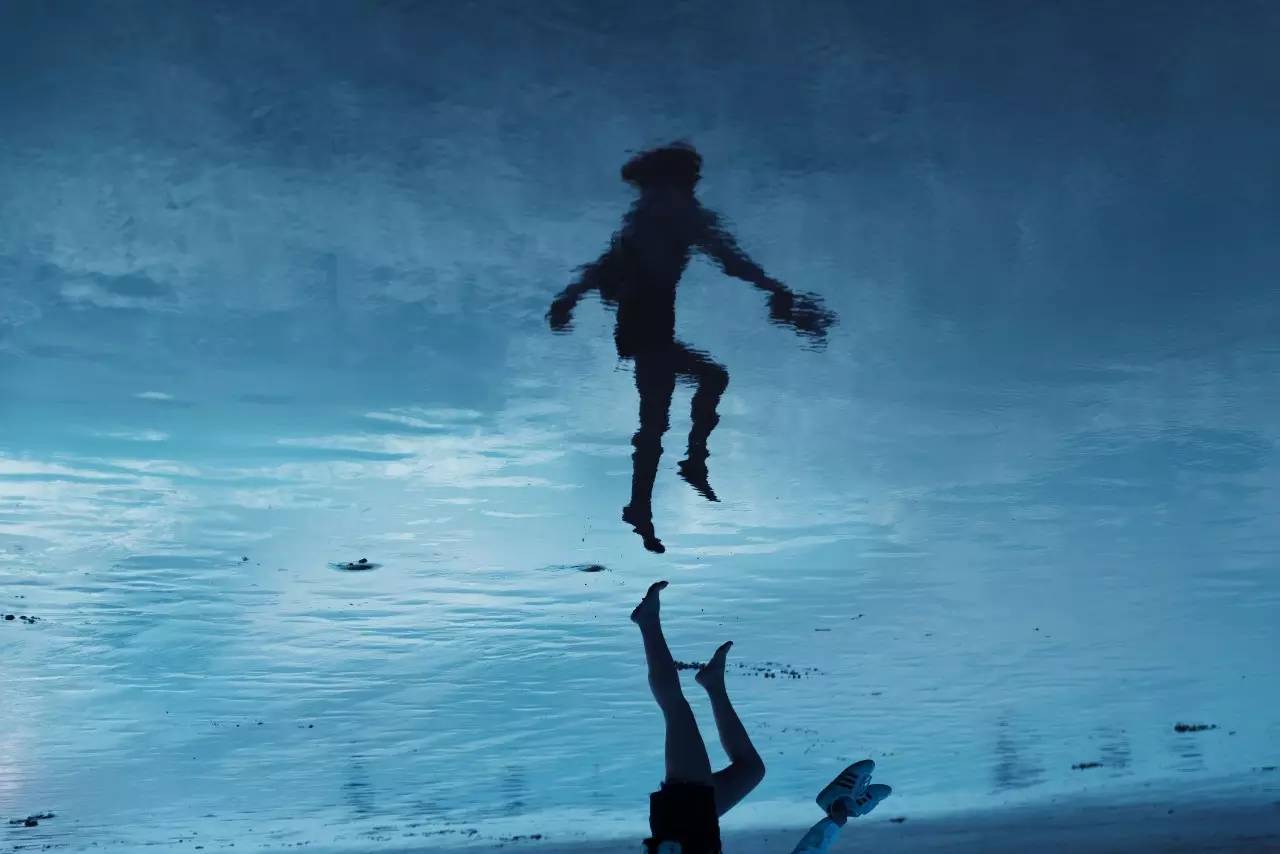 您的《旅行自拍秘籍》到货，请签收！