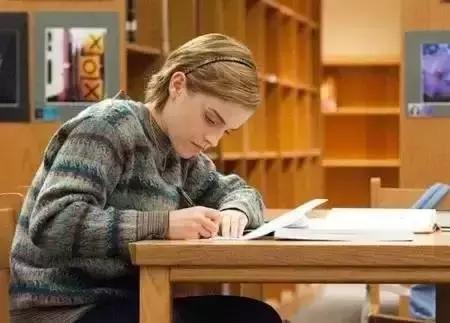 艾玛沃特森表白被拒,艾玛沃特森拒绝王子