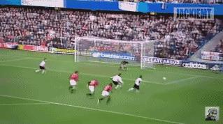 别让教科书骗了！点球是这样扑