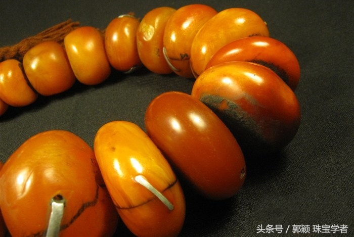 琥珀造假视频教程,各种琥珀仿制品的鉴别方法