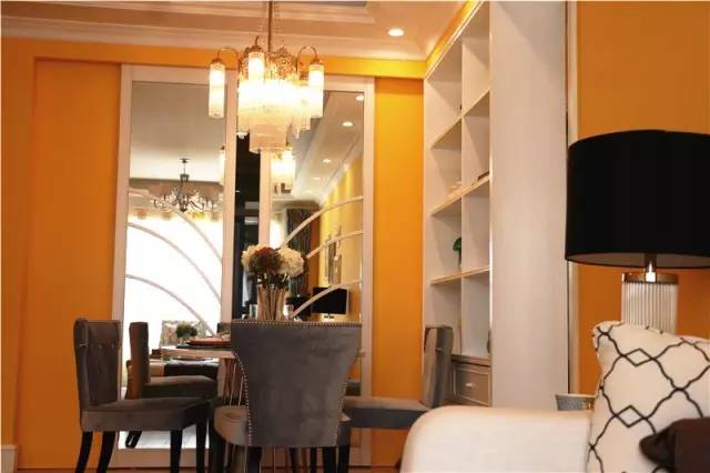 高性价比好房地铁口3室首付28万,首付29万二室一厅二卫房源