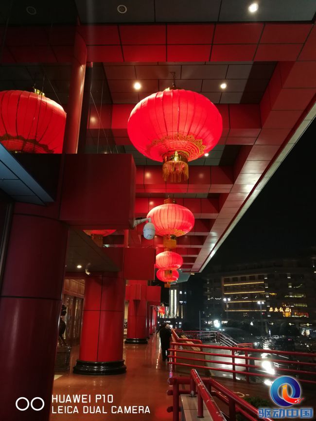 华为p10拍照怎么打开徕卡模式,华为p10之后徕卡四代是什么手机