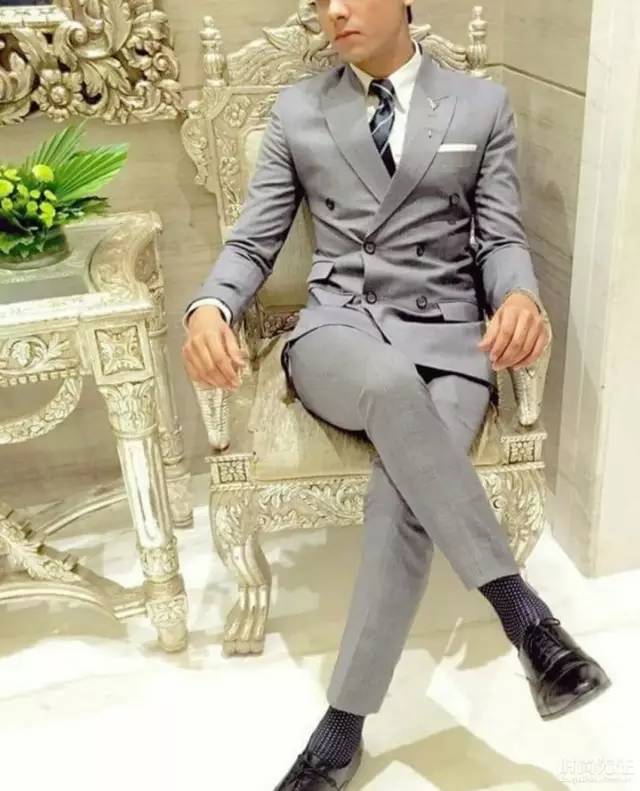 男士该怎么选择适合自己的裤子,男士裤子什么裤型最好看