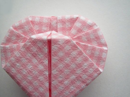 组合心形礼品盒折纸图解教程,心形收纳盒折纸大全