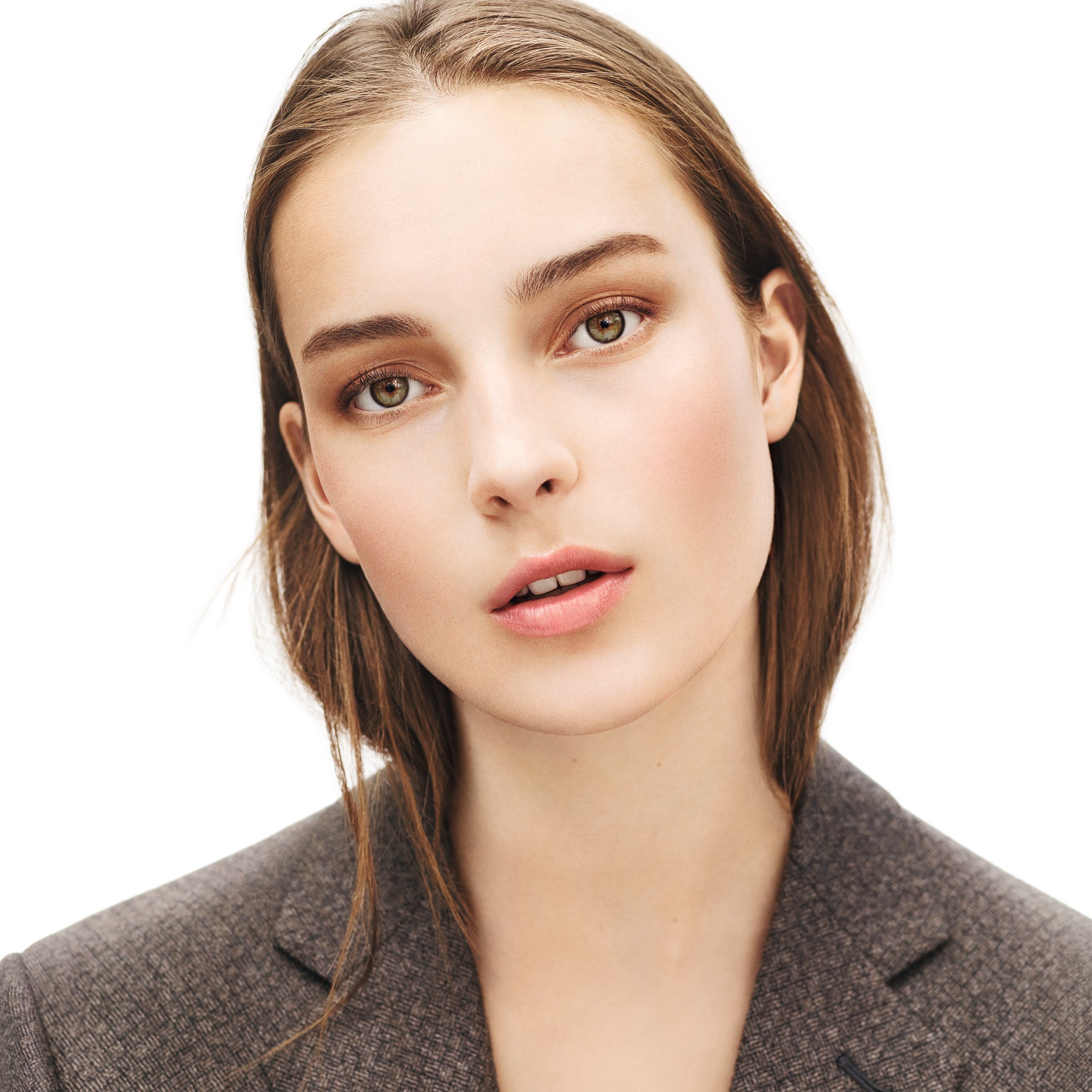 giorgioarmani阿玛尼粉底真假,giorgioarmani阿玛尼美妆