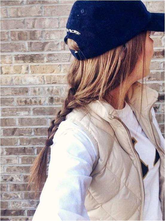 夏天戴棒球帽怎么弄发型,不同棒球帽戴法