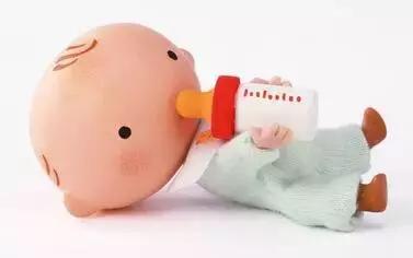 母乳不足能马上喝奶粉吗,月子里母乳不足正确的加奶粉方法