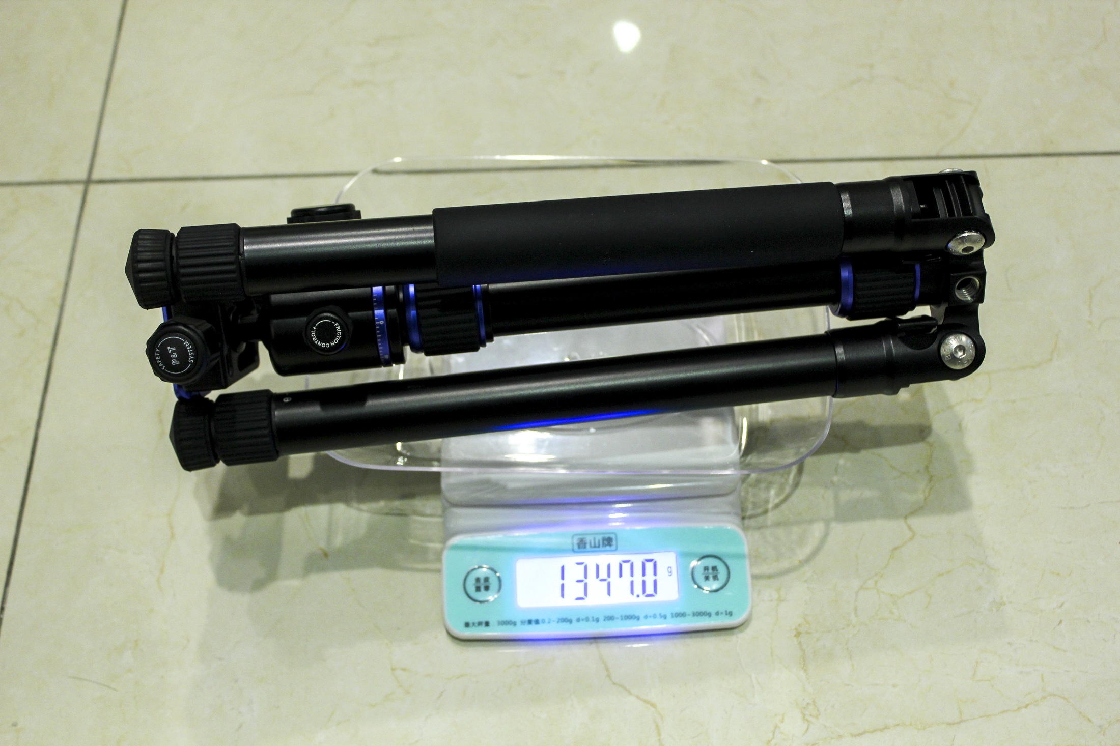 百诺if19c三脚架,百诺lt19三脚架