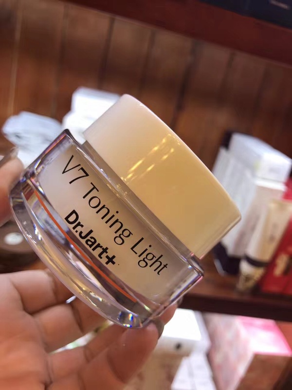 韩国蒂佳婷v7素颜霜怎么用,蒂佳婷v7素颜霜懒人霜裸妆遮瑕