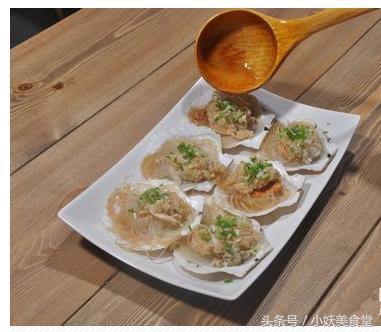 蒜蓉粉丝蒸扇贝做法步骤,成品蒜蓉粉丝蒸扇贝的做法