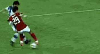 足球十大假摔王,足球最可笑十大假摔