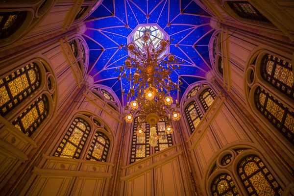 上海迪士尼乐园吃什么比较划算,上海迪士尼酒店住宿攻略