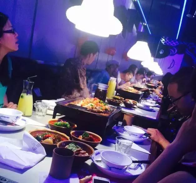 据说99%的人都喜欢这道海鲜美食,重庆必吃的100家烤鱼店