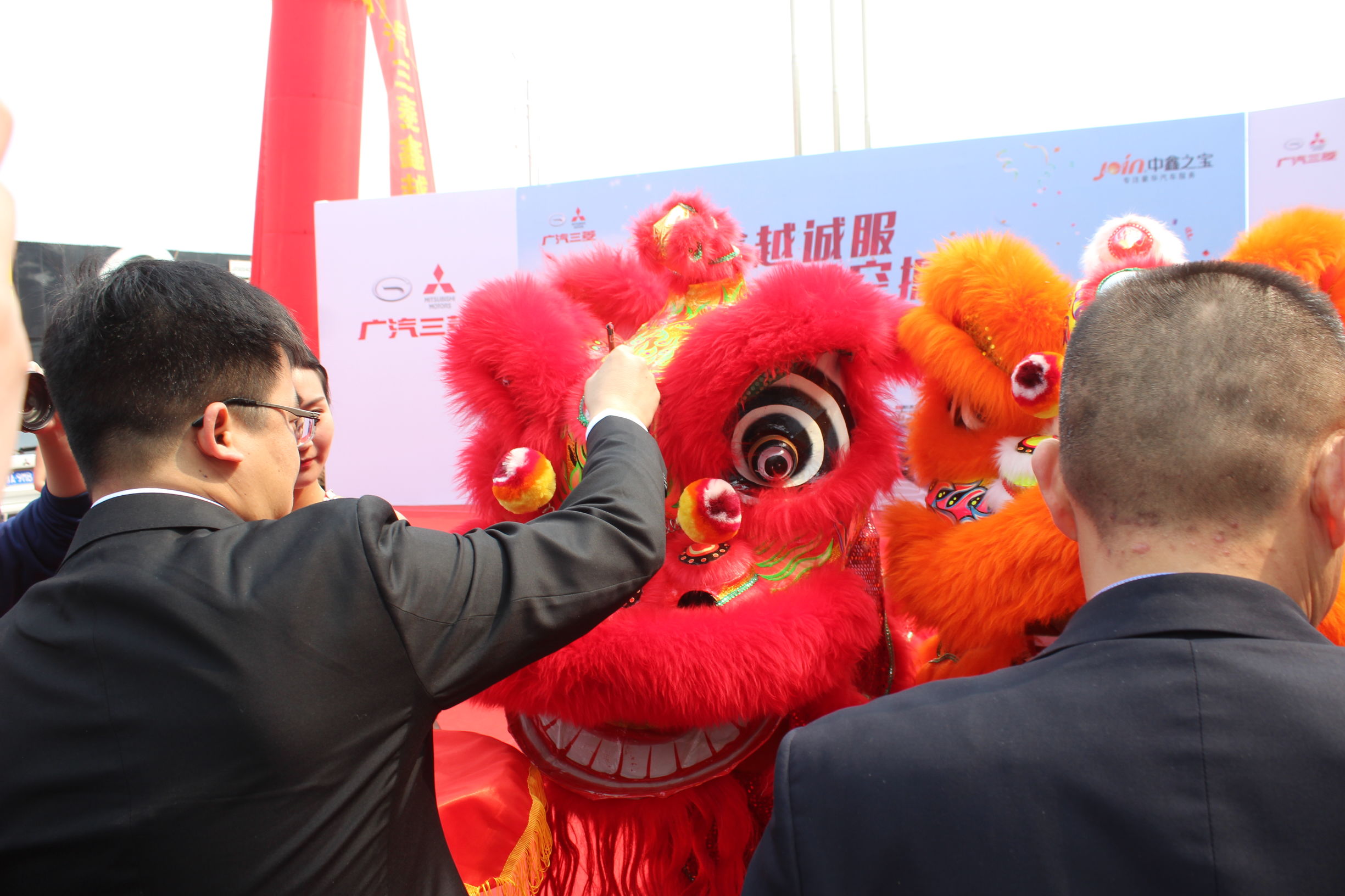 广汽三菱劲炫郑州报价,广汽三菱厂址在哪