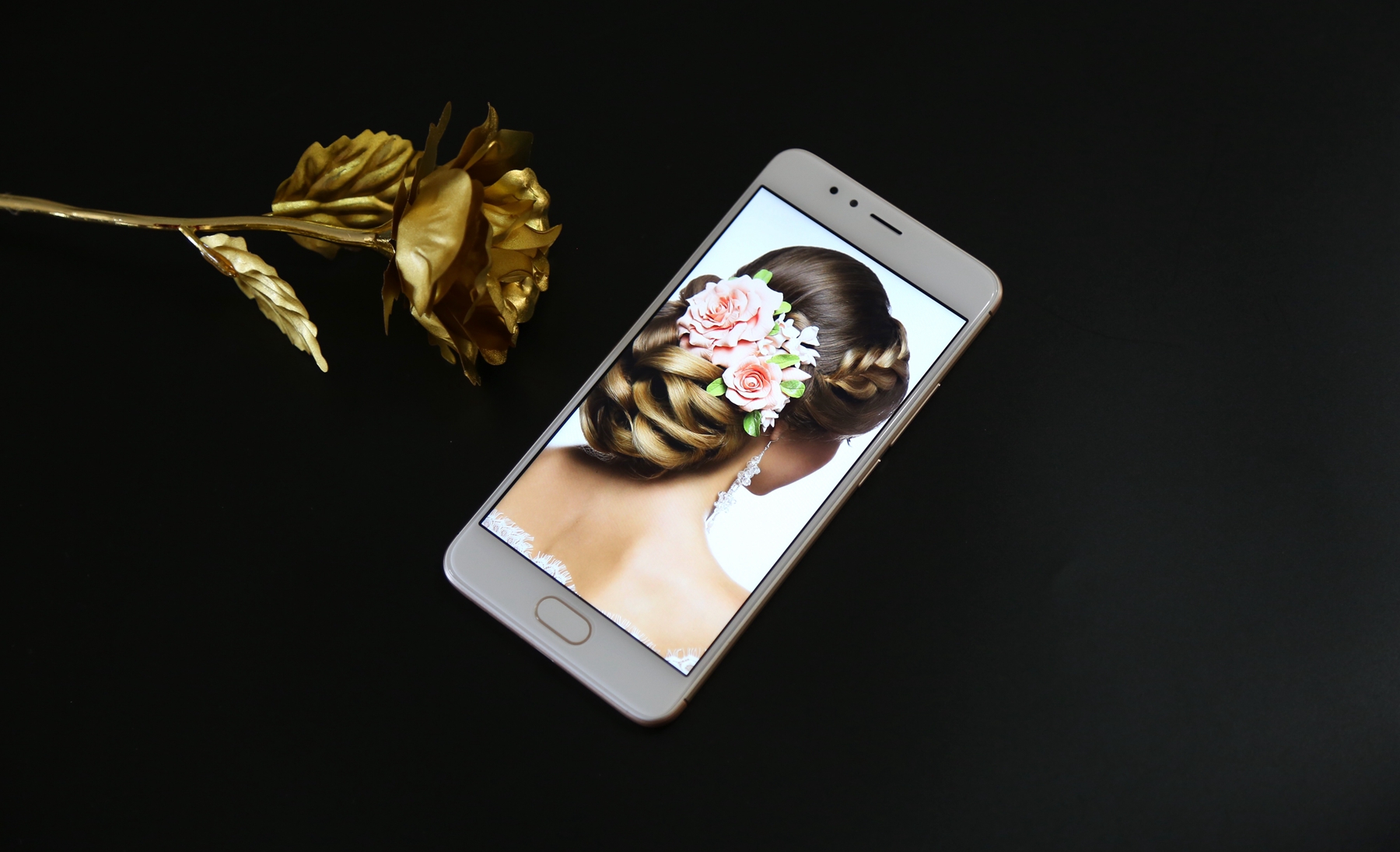 魅蓝5s参数配置对比,魅蓝5s现在值得入手吗