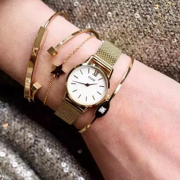 好看不贵!当DW成为「街表」,还有这些千元级腕表供你挑