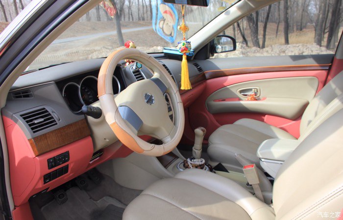 14代轩逸超高性价比的家用神车,轩逸14代性价比