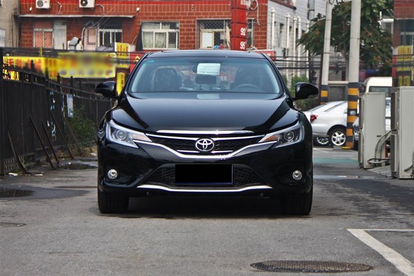 十年车龄的锐志值得入手么,老款锐志驾驶感受怎么样