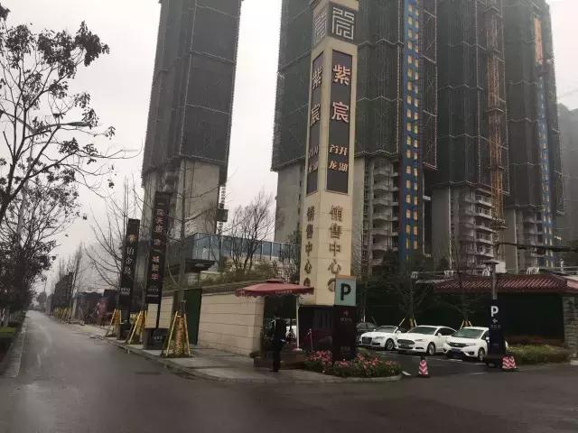 成都首份商业榜单出炉：看看你家商铺入围了红榜还是黑榜