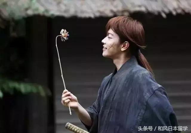 佐藤健17岁到现在的变化,佐藤健有哪几个奖项