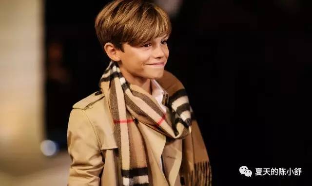 贝克汉姆大背头发型,贝克汉姆3个儿子名字