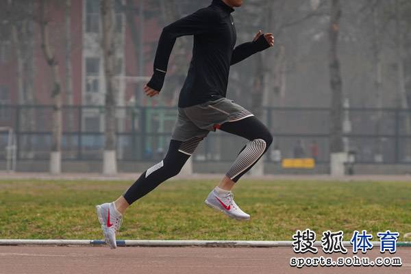 airmax气垫跑鞋,新款airmaxfusion气垫测评