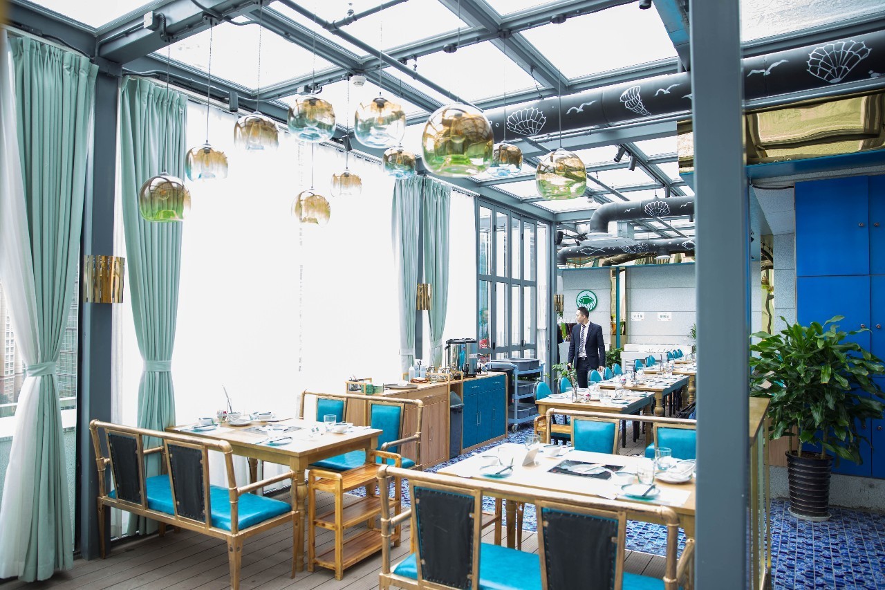 前方高能！魔都首家生态火锅店，在阳光房里吃出今年流行色~