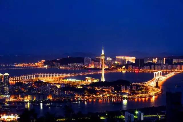 正在运行的武汉到珠海高铁,珠海到武汉高铁