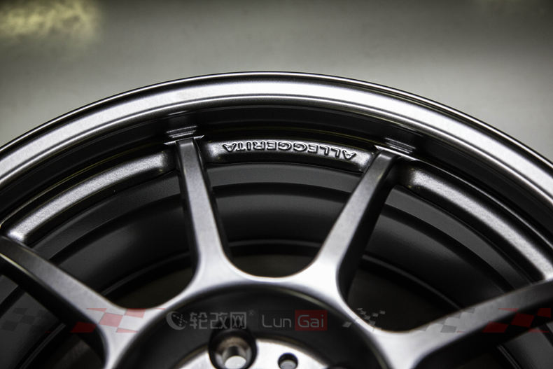 性价比最佳的18寸轻量化轮毂,超轻高级感18寸轮毂