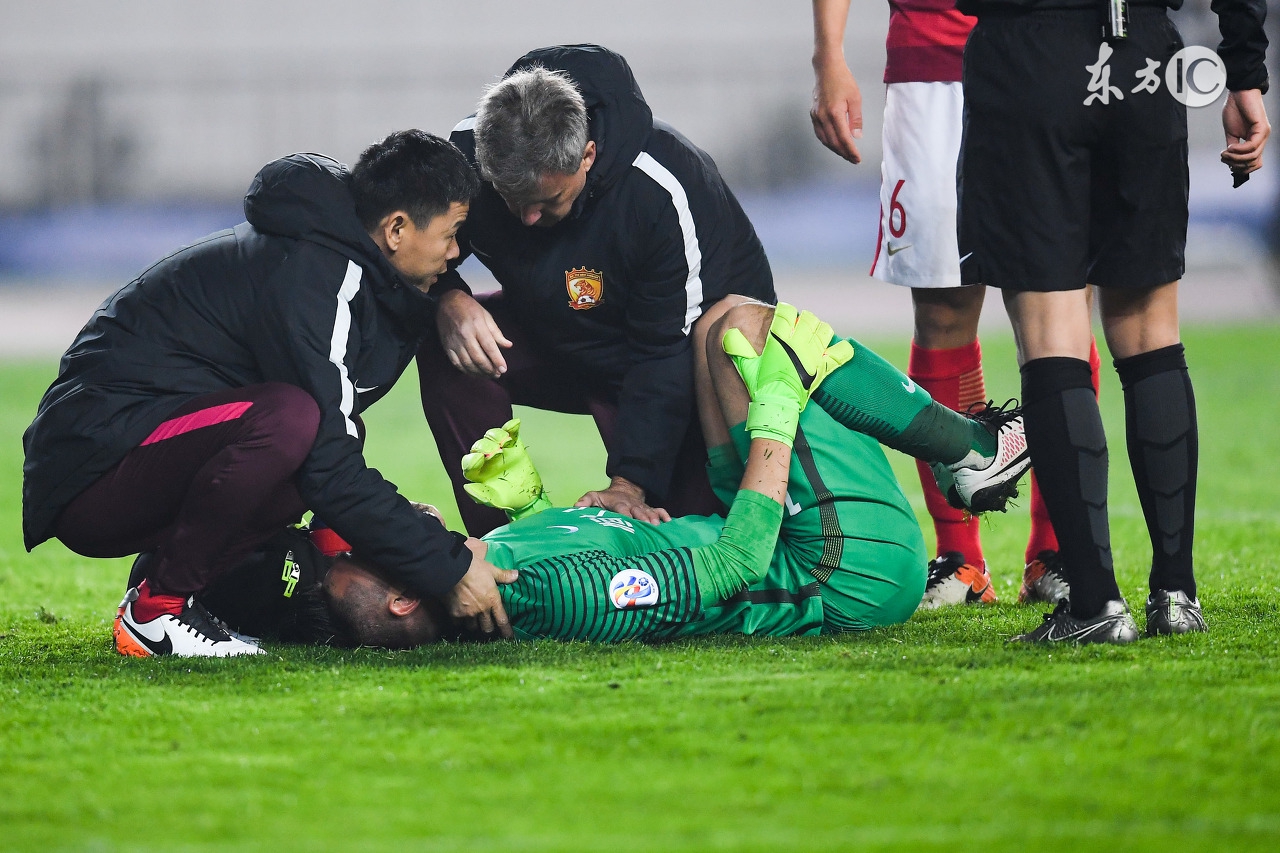 足球明星曾诚,曾诚球星卡