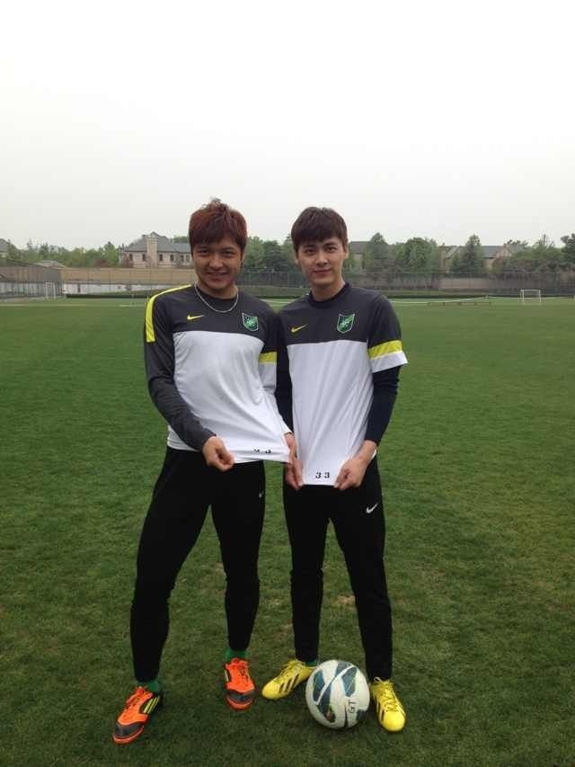 国足鹿晗比拼跑男,国足鹿晗