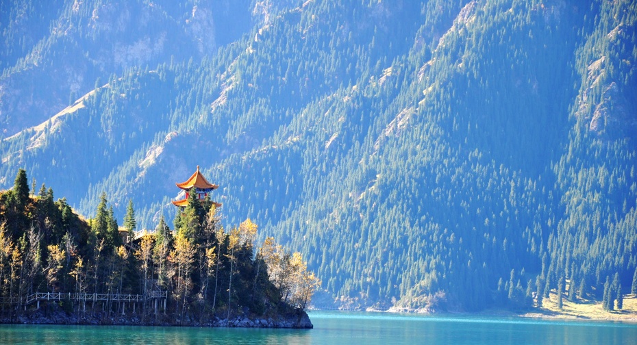 神秘又美丽的天山天池,天山天池是西王母沐浴之地吗