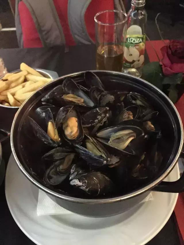 思潮英文：Yolanda访谈-做腐国旅游达人是怎样一种体验？