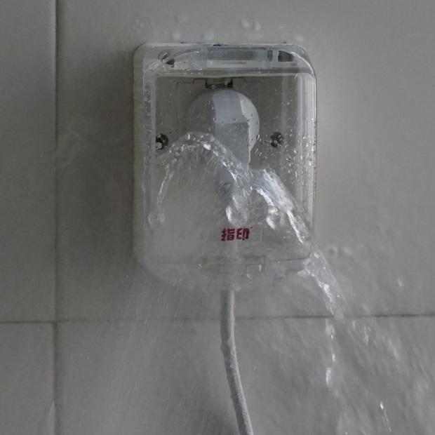 厨房水槽下面千万别浪费,水槽下水管太脏了怎么办