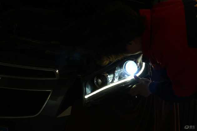 18科鲁兹大灯改装案例,雪佛兰18款科鲁兹改装led矩阵大灯