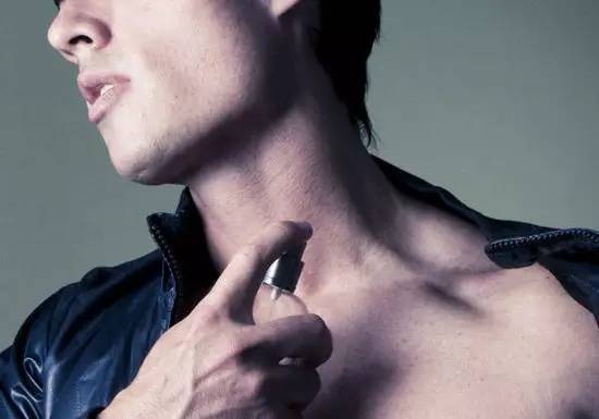 穿上你的衣服沾染你的气息,穿上属于自己的衣服