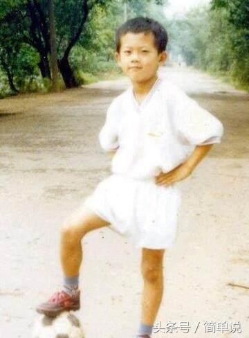 国足0:3伊朗被淘汰阵容,国足对伊朗足球赛程