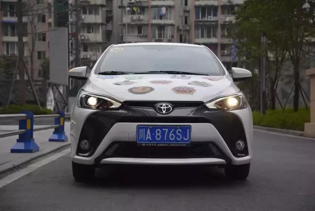 为什么年轻人都买两厢车,为什么都建议买合资车