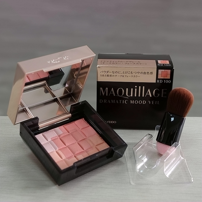 你和女神的差距只是一双化妆的手,你和女神之间只差一个妆面