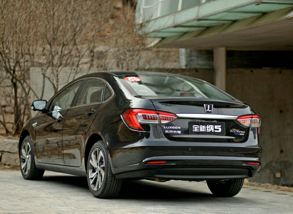 吉利帝豪和大众速腾,帝豪和速腾