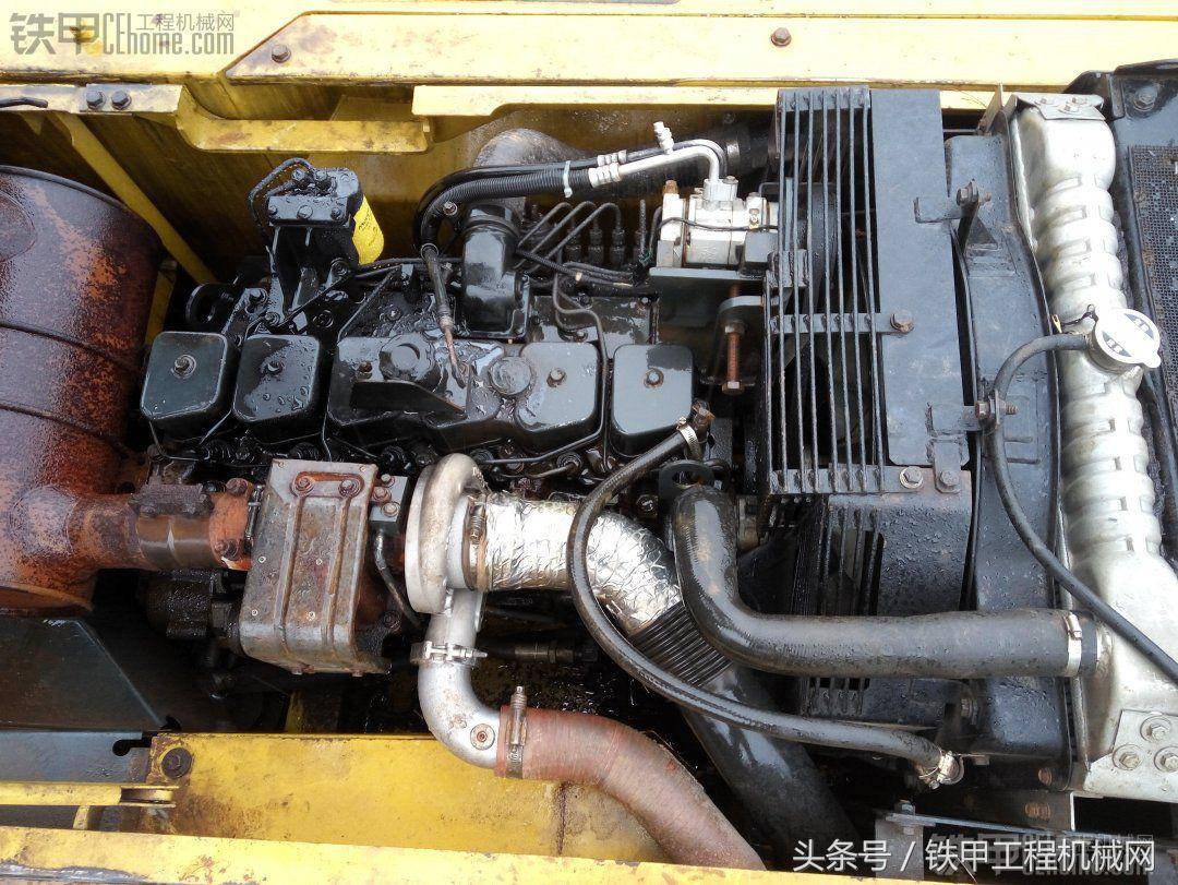 二手小松200-7装车视频,小松200-7老款新款