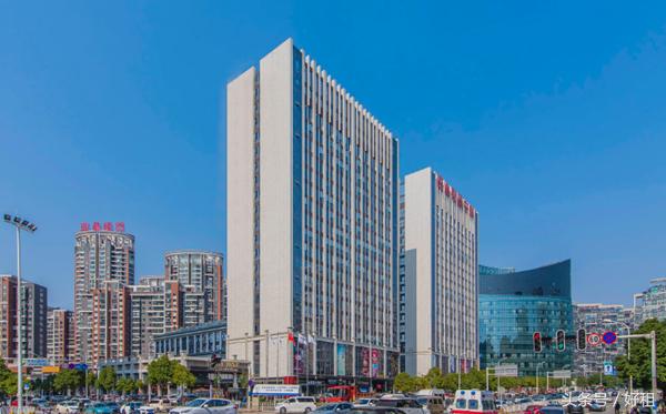 武汉十大商务楼排名,武汉三阳路新长江国际写字楼