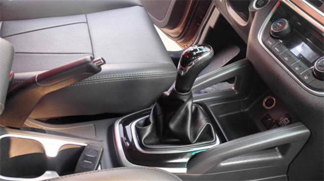 北汽福田伽途im价格,伽途im8七座商务车