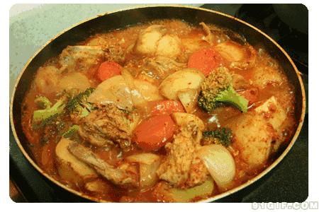 吃辣星人不可错过的美食,零食中的爱马仕可以吃出香菇味