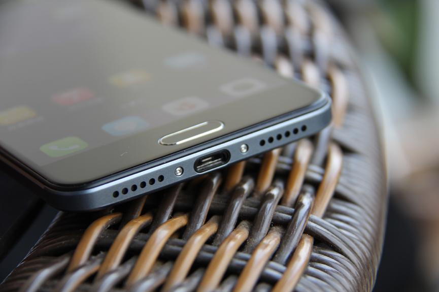 中兴双摄手机blade,中兴bladev8评测视频