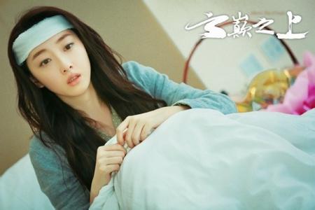 云巅之上简兮要把唐斐让给季晴 (云巅之上简兮和唐斐甜蜜去海边)