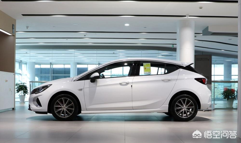 2018别克威朗1.5s三厢卖多少钱,别克威朗1.3t领先型首付